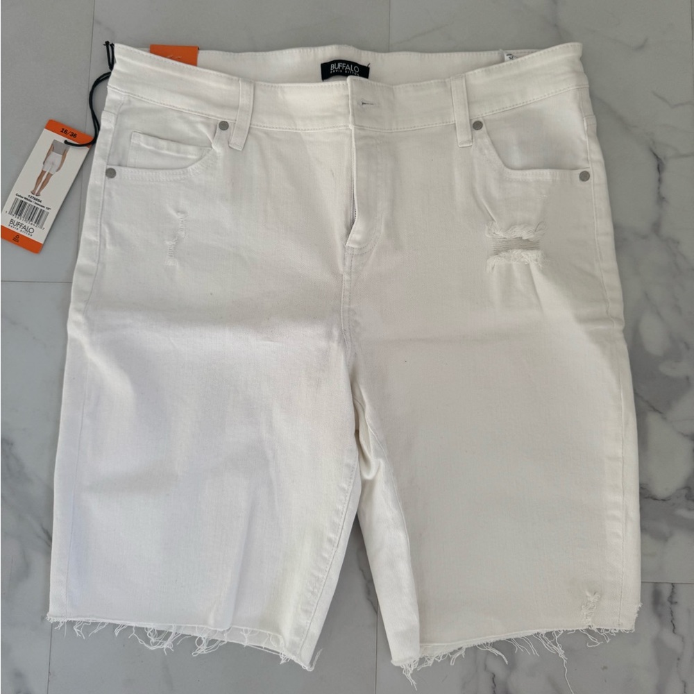 Buffalo David Bitton White Denim Shorts women shorts size 16